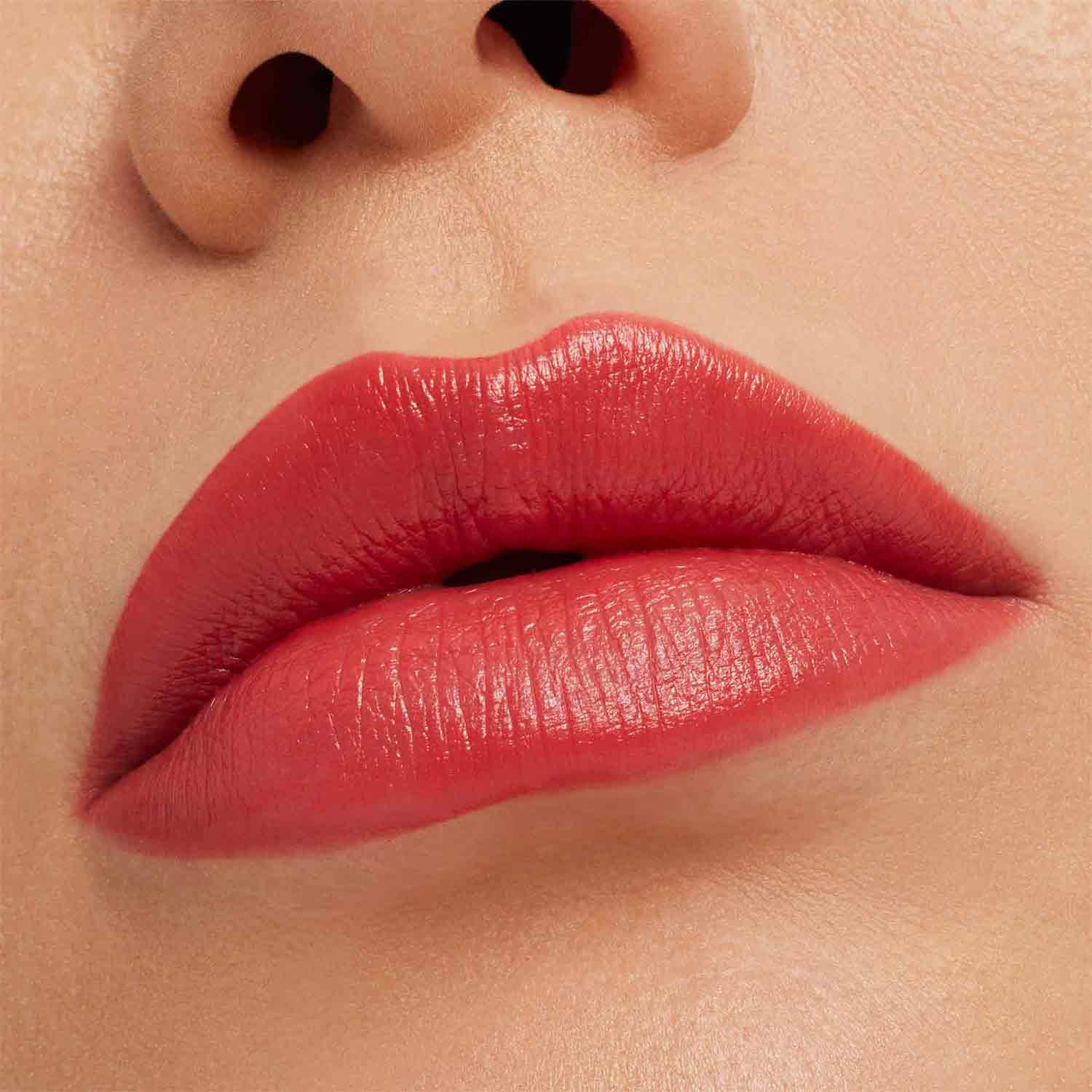 MACXIMAL SLEEK SATIN (LABIAL SATINADO)